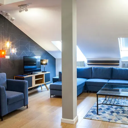 Portal House Apartments-3